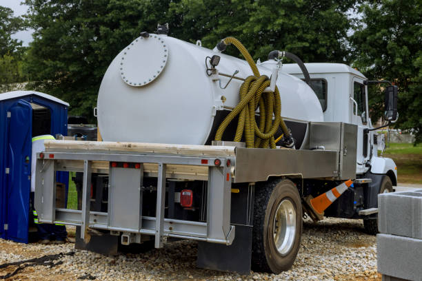 Portable Toilet Options We Offer in Fort Pierce North, FL